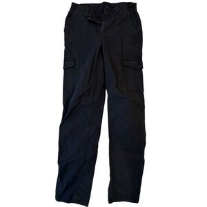 Black American eagle cargo pants with straight leg fit